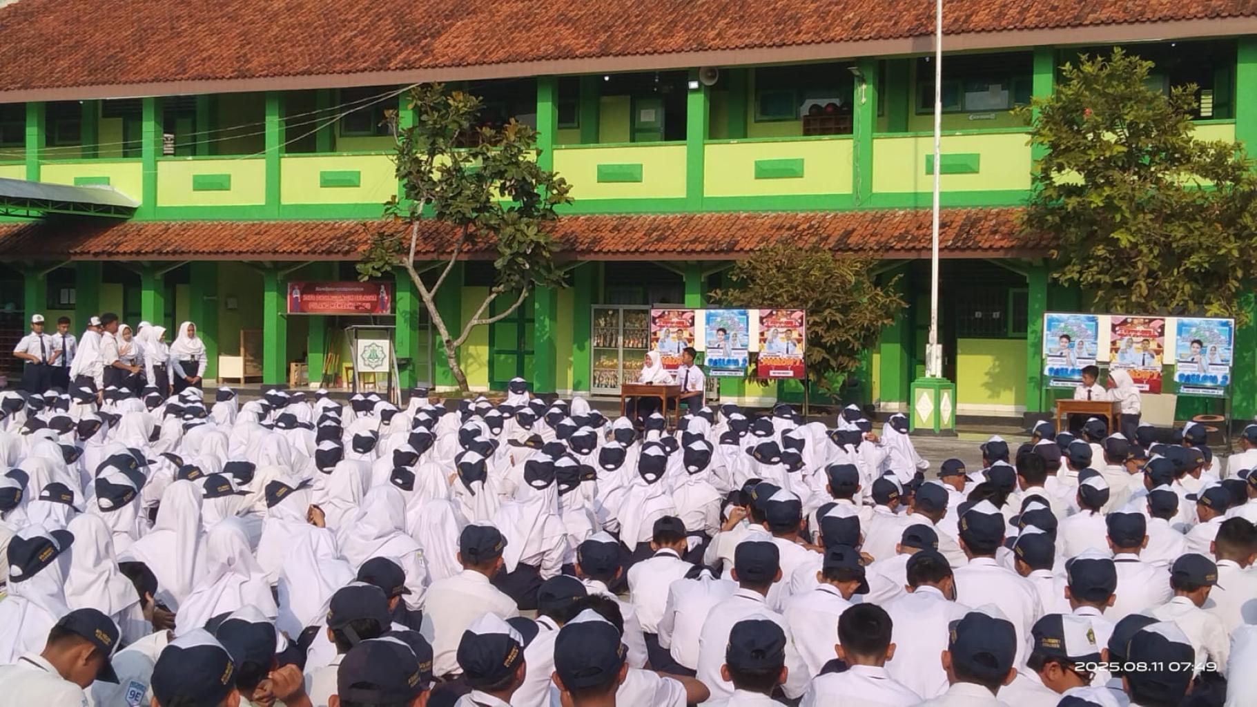 Orasi dan Debat Calon Ketua OSIS MTs Negeri 1 Kebumen, Meriah dan Penuh Semangat